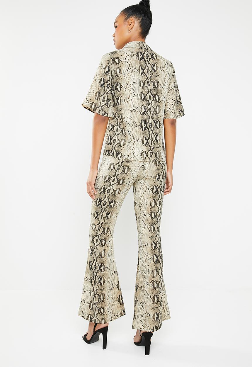 Missguided - Snake print shirt and trouser coord - brown & black