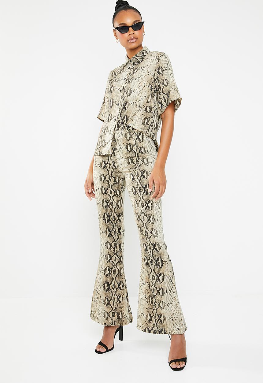 Missguided - Snake print shirt and trouser coord - brown & black