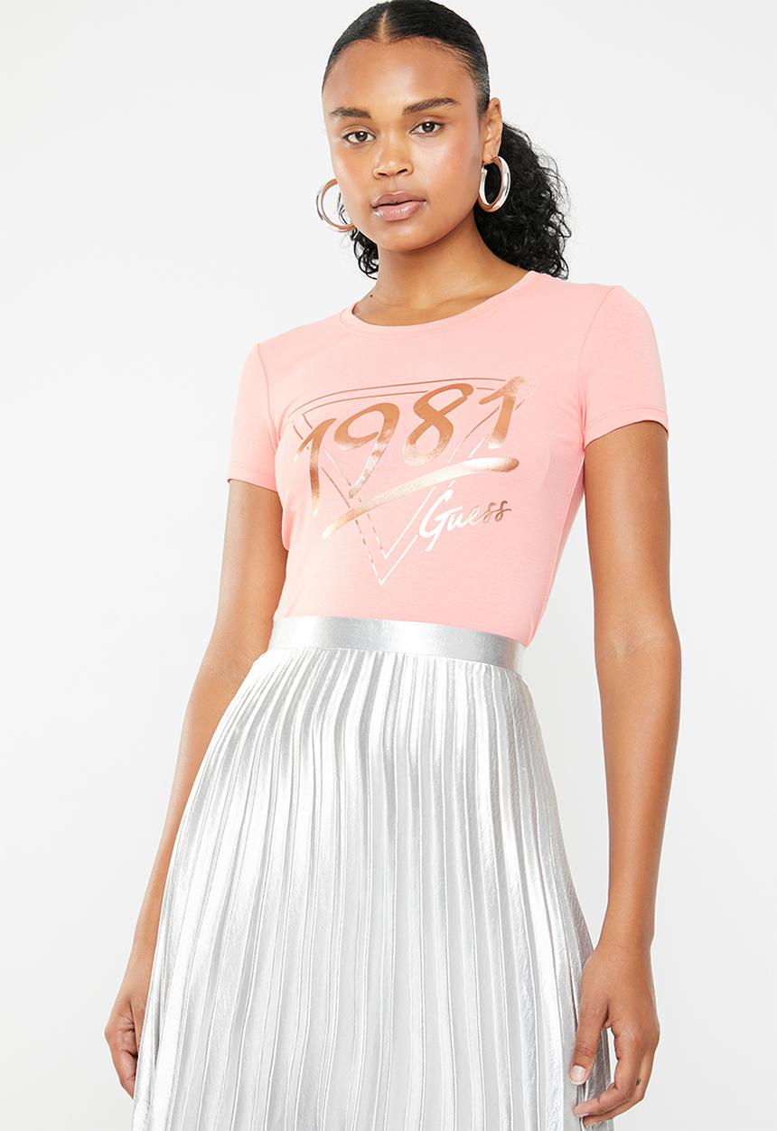 GUESS - Short sleeve 1981 tee - peach