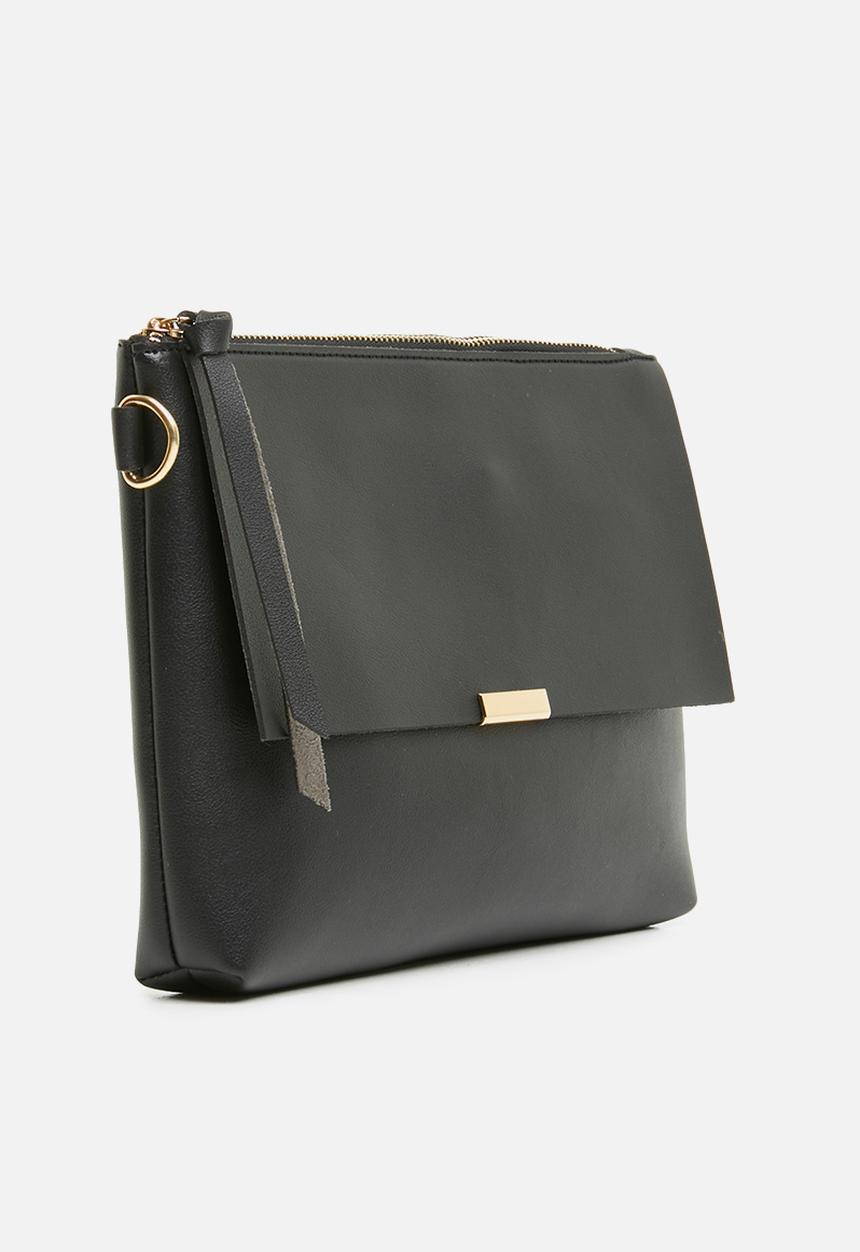 STYLE REPUBLIC - Leather-look slingbag - black