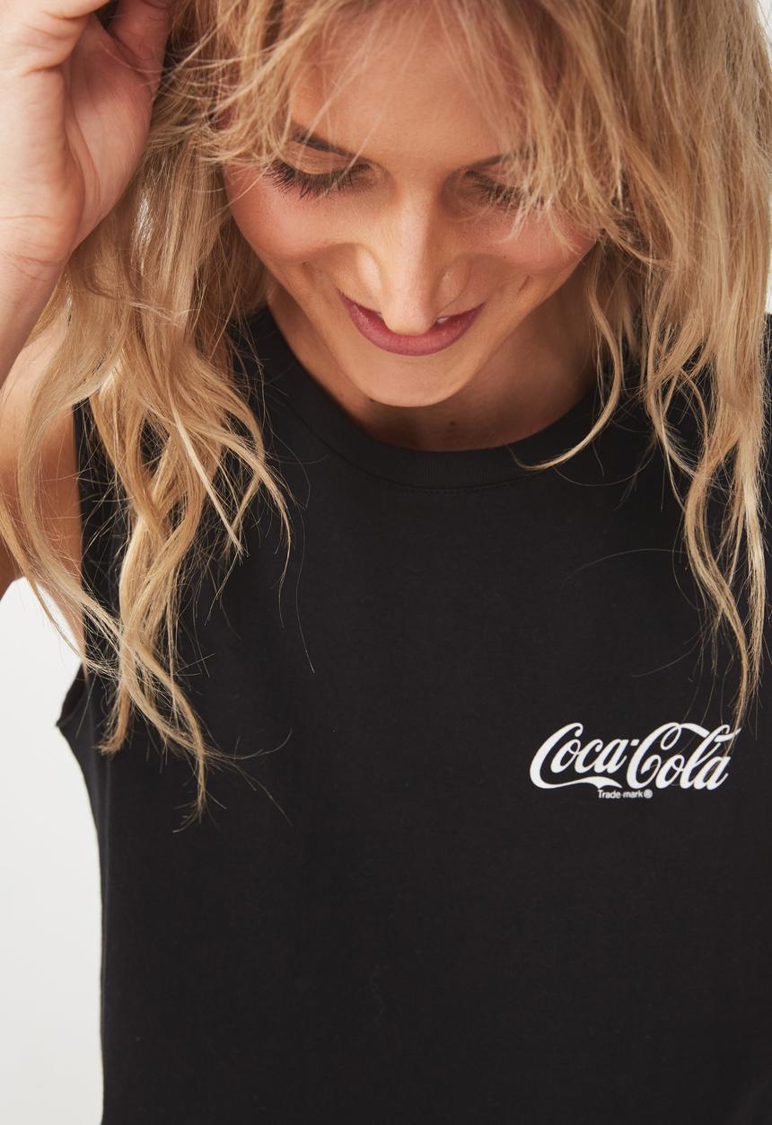 Cotton On - Tbar fox Coke logo graphic tank - black