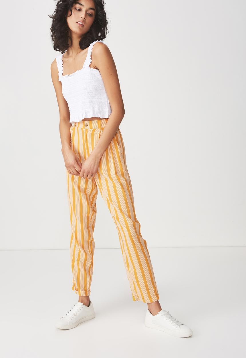 Cotton On - Louise shirred crop top - white