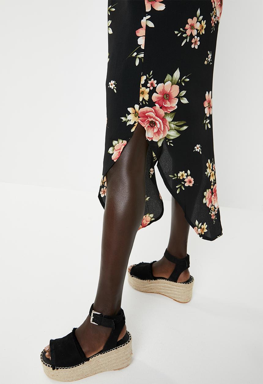 Revenge - Spaghetti strap overlay dress - black