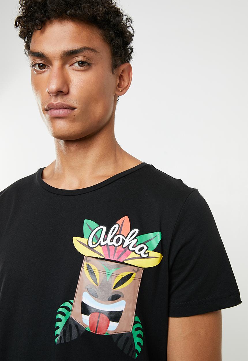 STYLE REPUBLIC - Printed tee with chest pocket - black