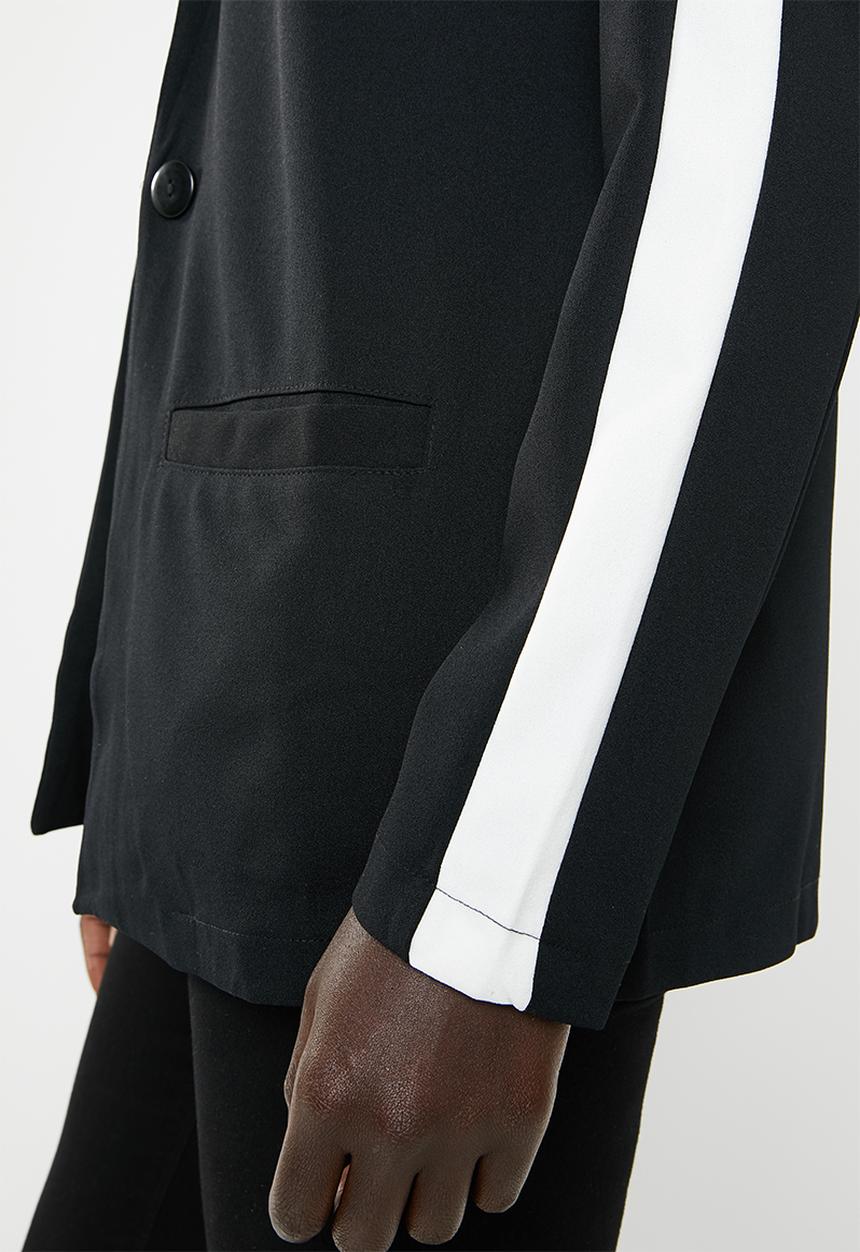 Jacqueline de Yong - Violet long sleeve blazer - black & white