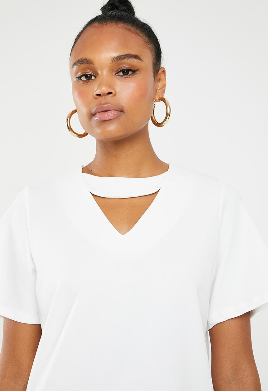 c(inch) - Choker neckline dress - white