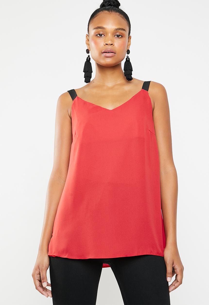 STYLE REPUBLIC - Contrast strap cami - red