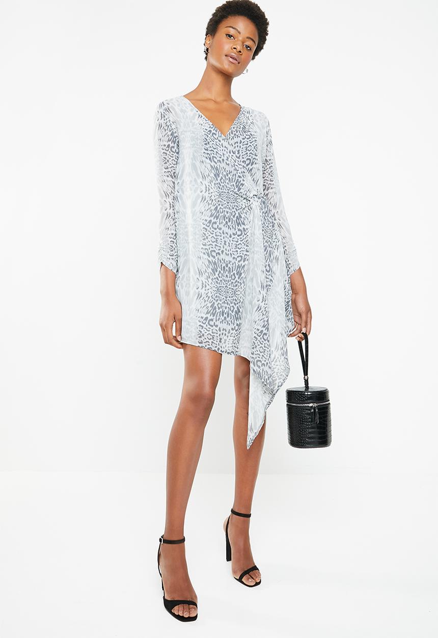 Superbalist - Ring detail dress -  grey