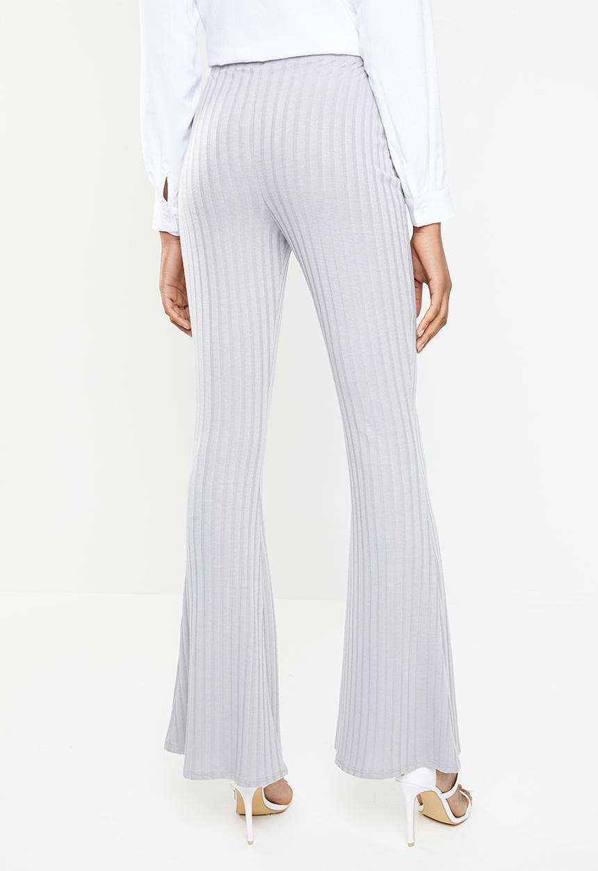 Missguided - Matte ribbed flare trouser - grey