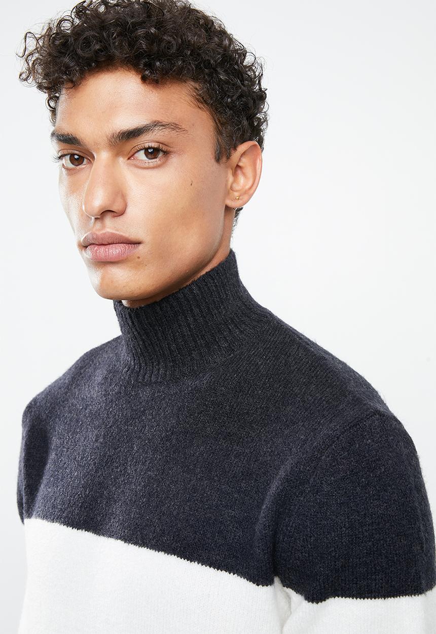 New Look - Hairy block funnel pullover knit - navy & cream