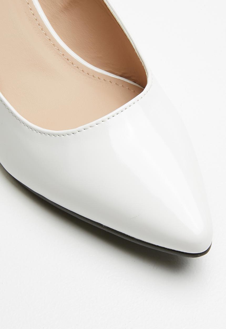 Superbalist - Clara buckle detail court - white