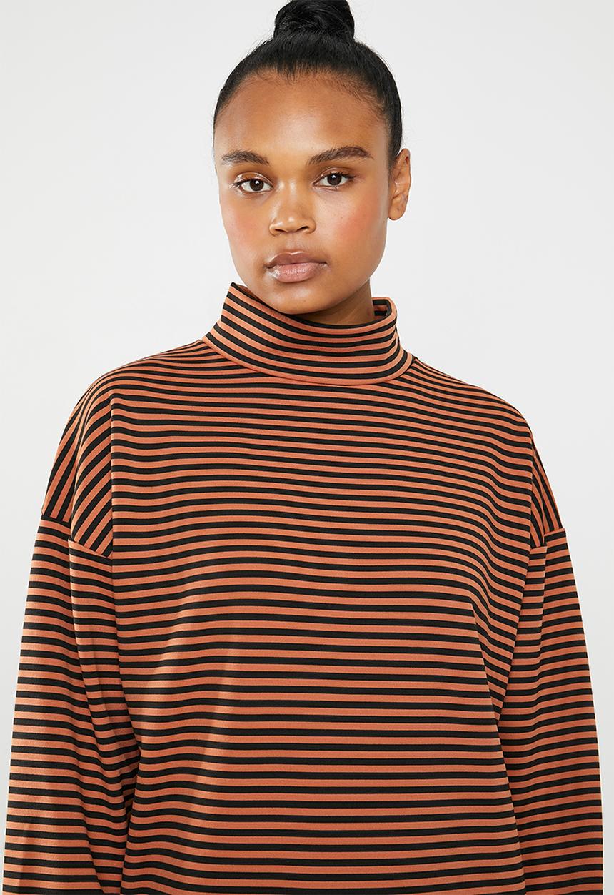 Missguided - High neck sweater dress - black & brown