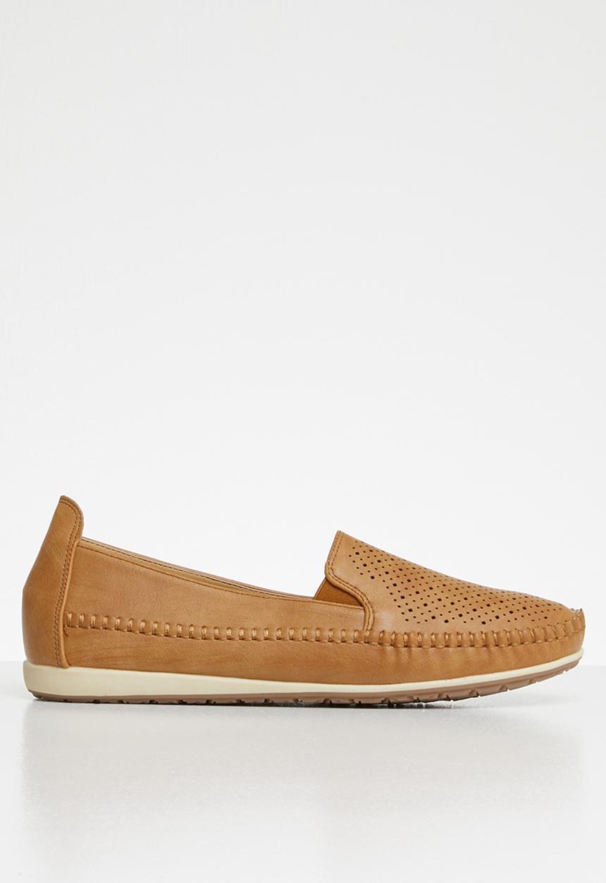 Butterfly Feet - Cordelia 2 loafer - tan