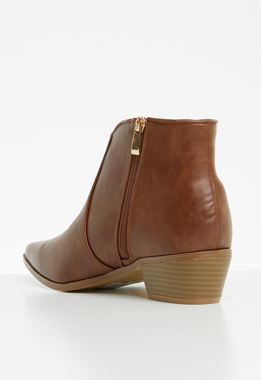 Jada - Cowboy pointed ankle boot - brown