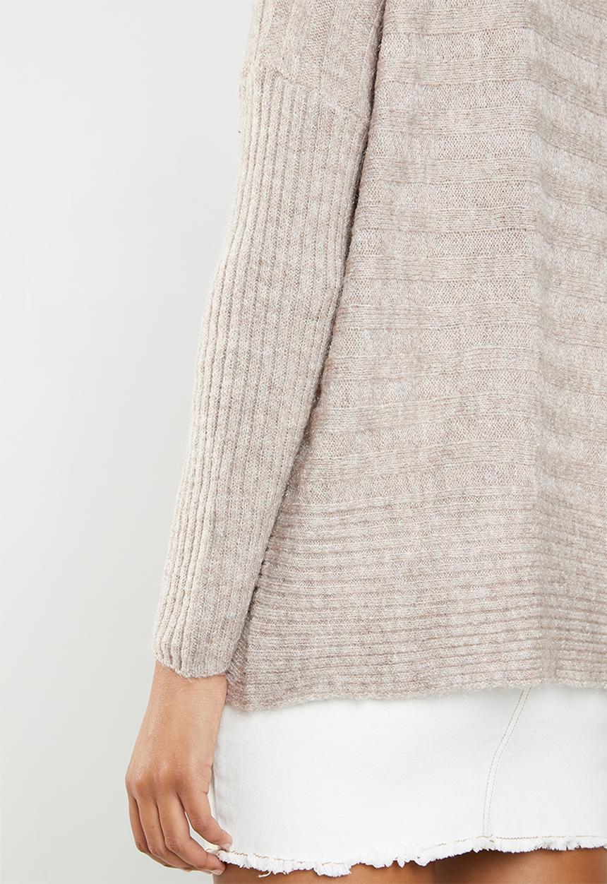 Superbalist - Soft touch turtle neck knit - brown 