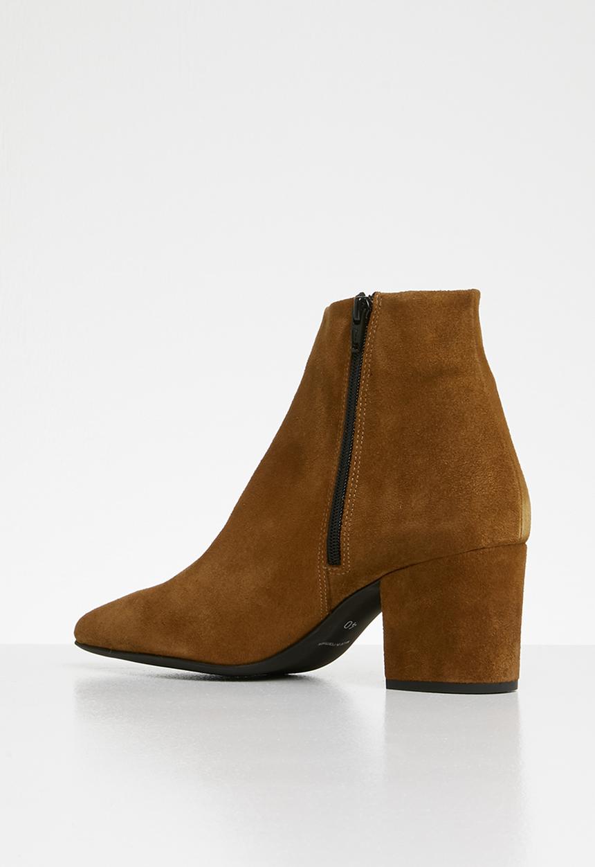 Vero Moda - Astrid suede boot - tan