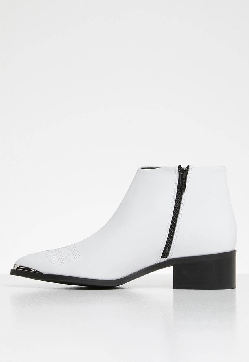 Vero Moda - Bella leather boot - white