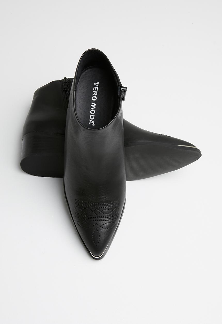 Vero Moda - Bella leather boot - black