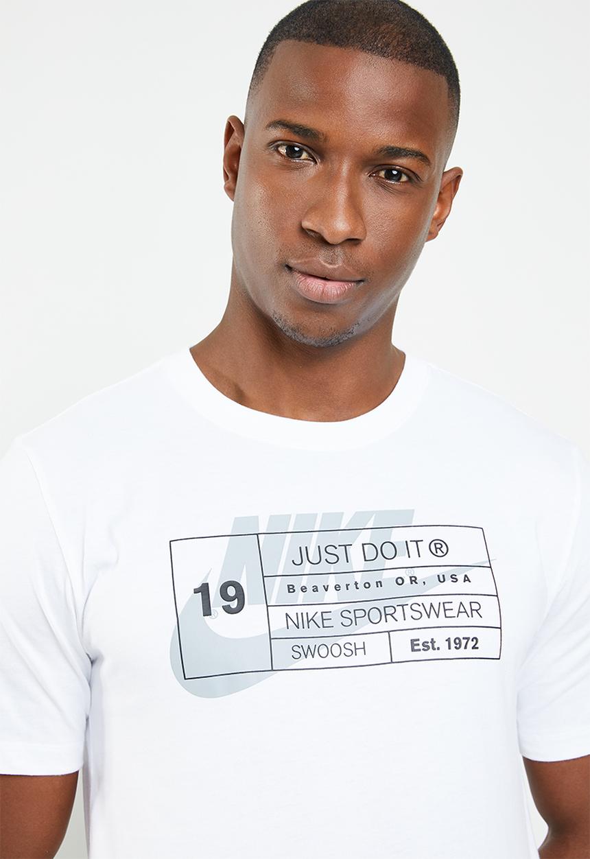 Nike - NSW tee story - white