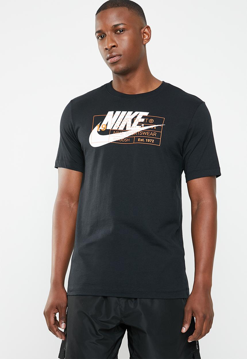 Nike - NSW tee story - black