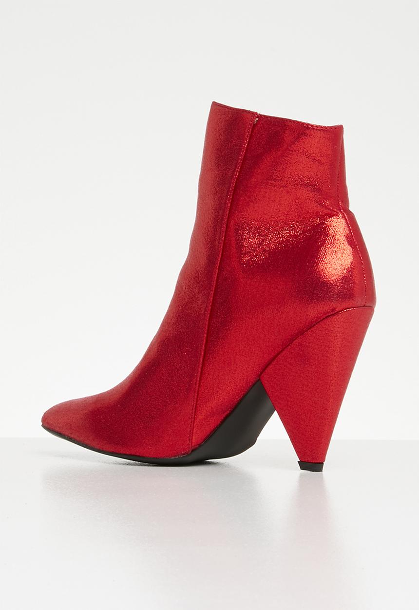 Footwork - Darinka ankle boot - red
