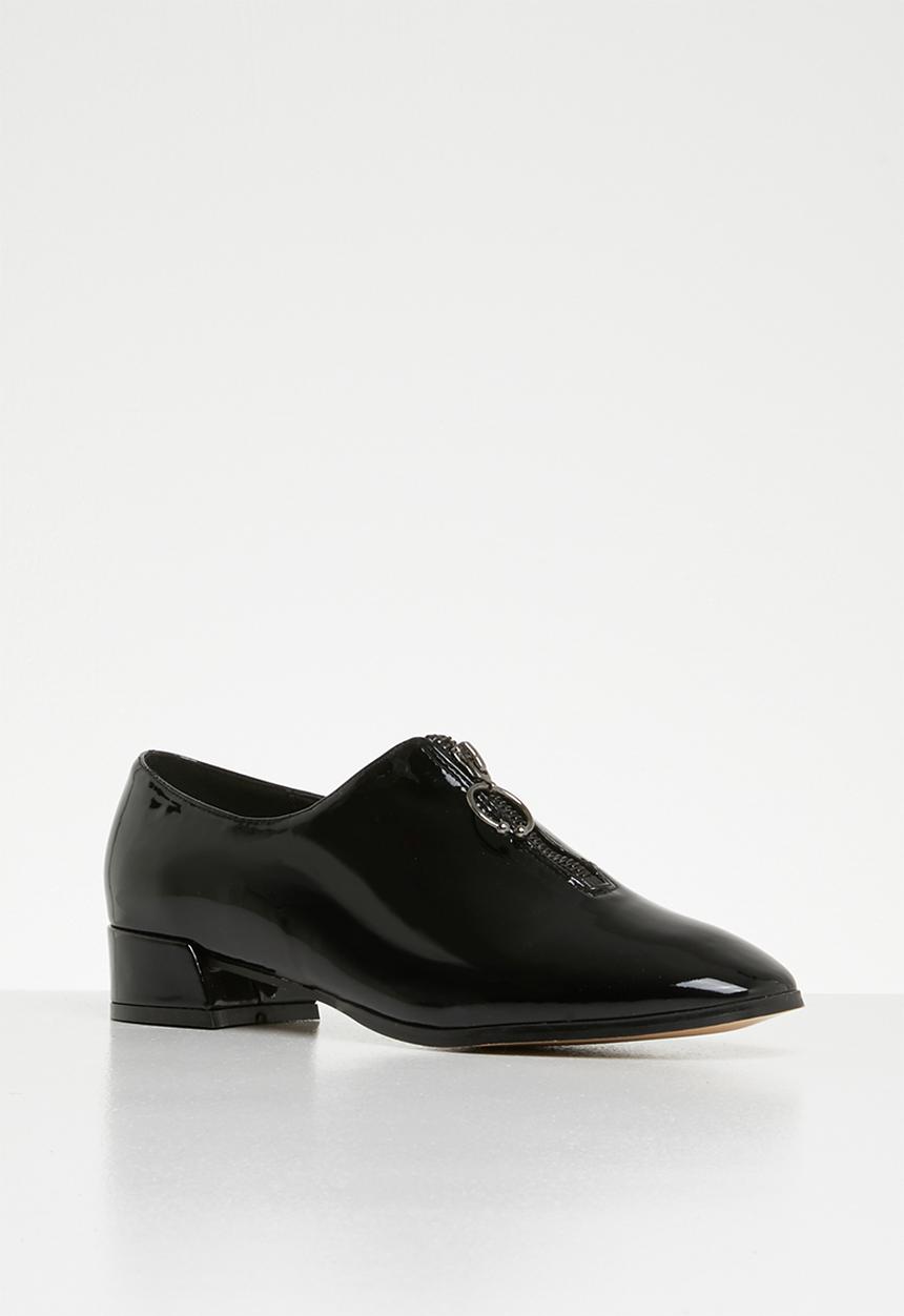 Footwork - Shaylah brogue - black
