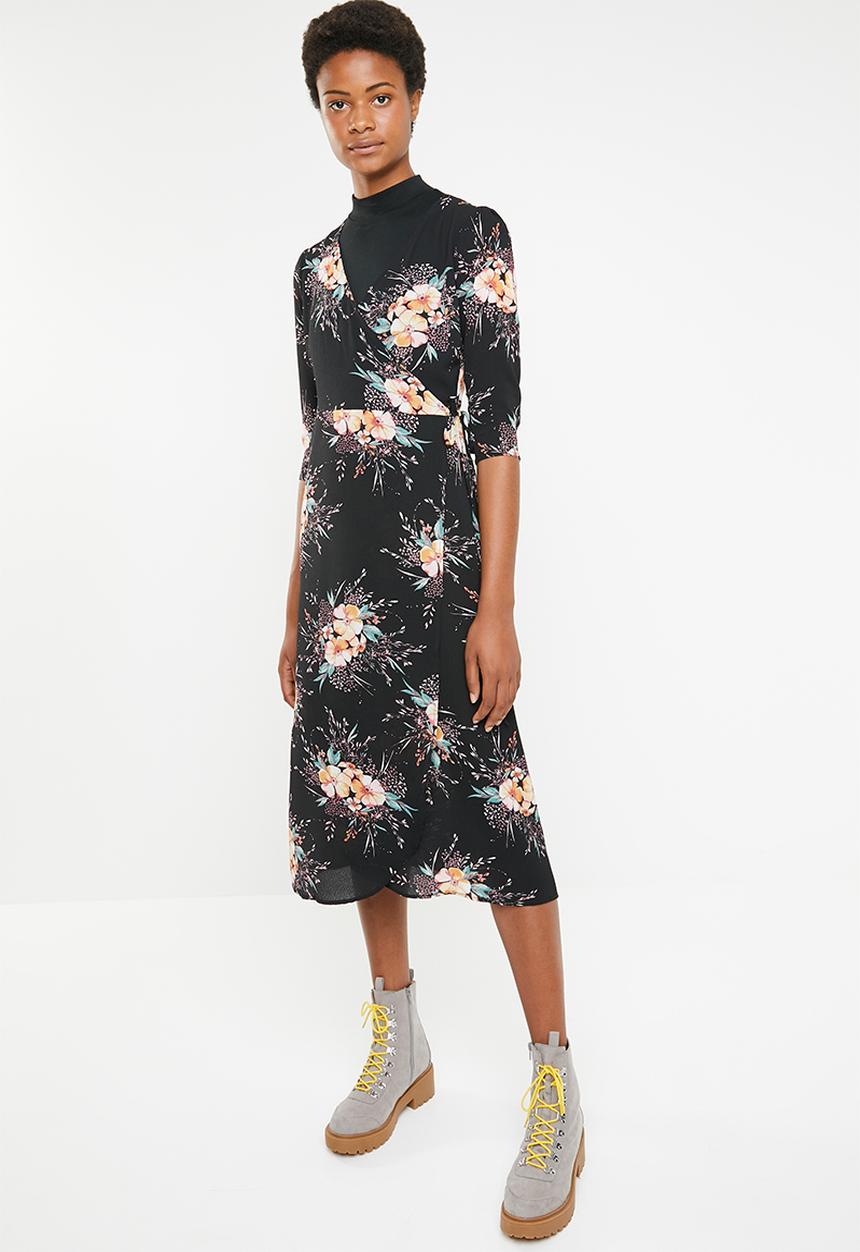 Brave Soul - 3/4 Sleeve faux wrap floral maxi - black