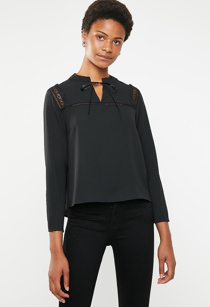 Brave Soul - Long sleeve blouse with back cut out lace detail - black