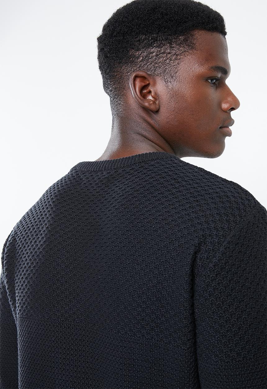 Superbalist - Relaxed fit textured knit - black