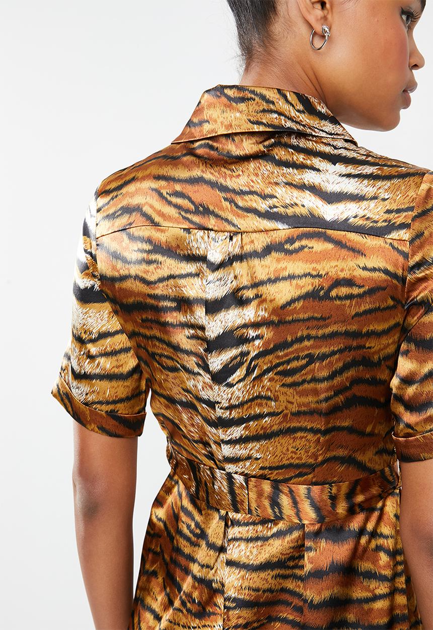 Missguided - Tiger print midi maxi dress - brown