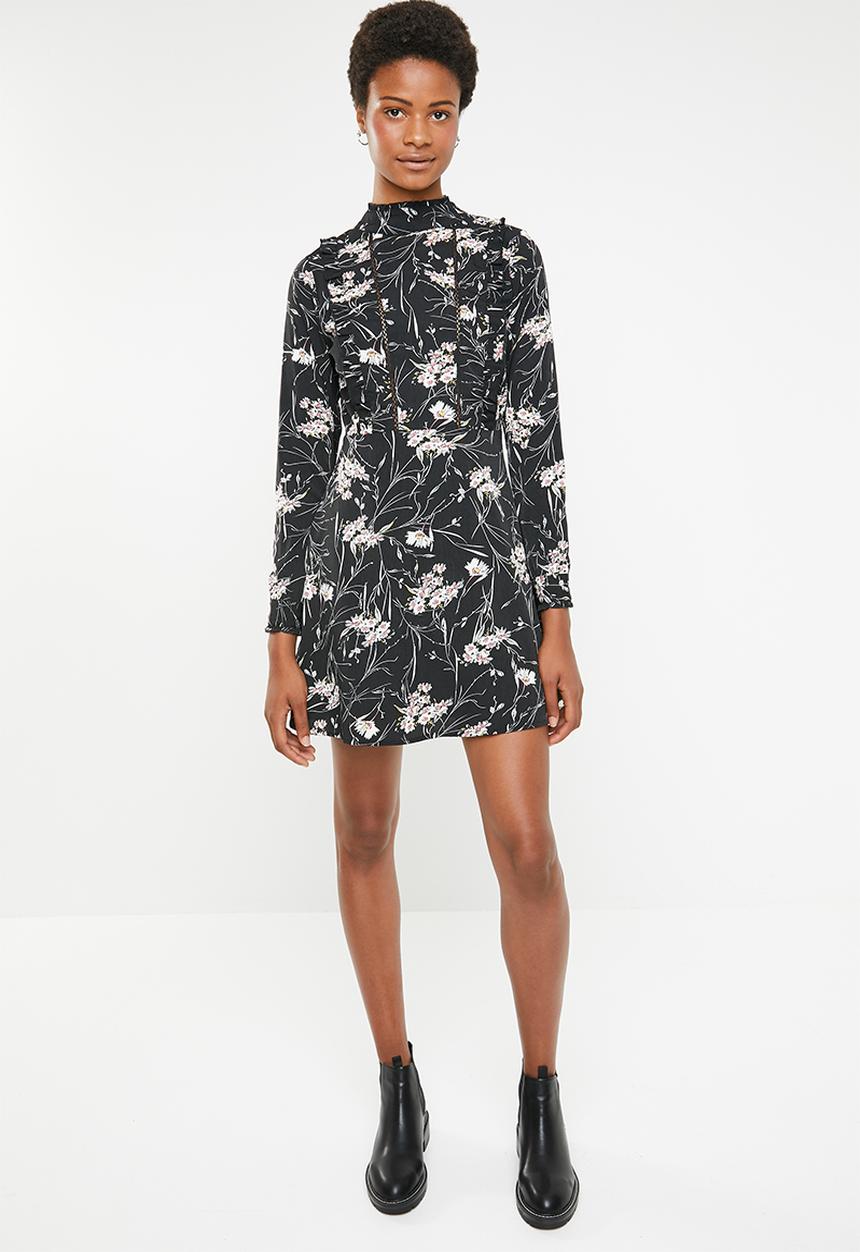 Brave Soul - Floral dress with high ruffle neck - black