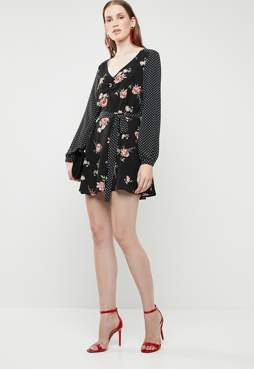 Brave Soul - Contrast print dress with tie waist - black