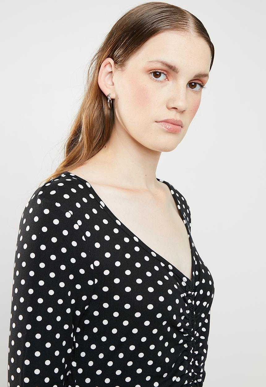 Brave Soul - Long sleeve polka dot top with ruched detail - black