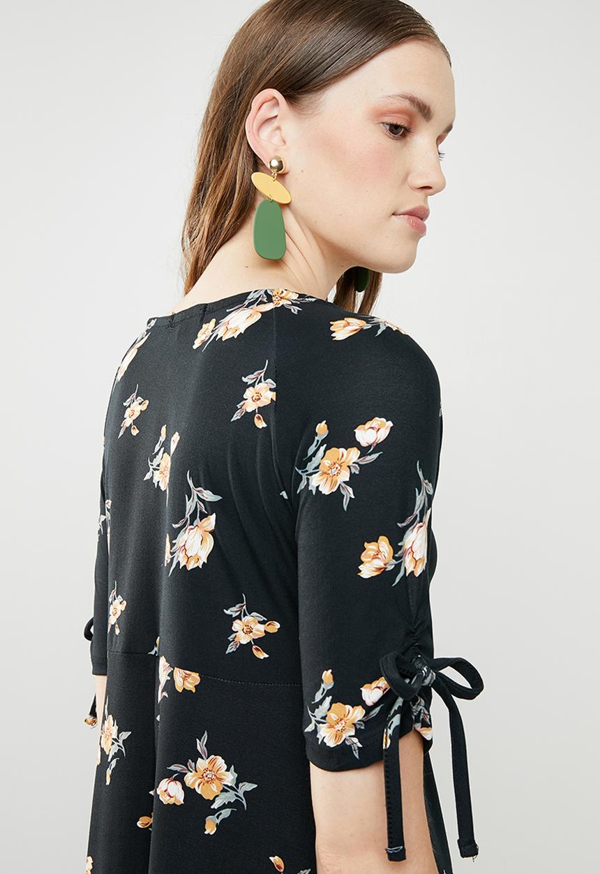Brave Soul - Ruched v-neck floral dress - black