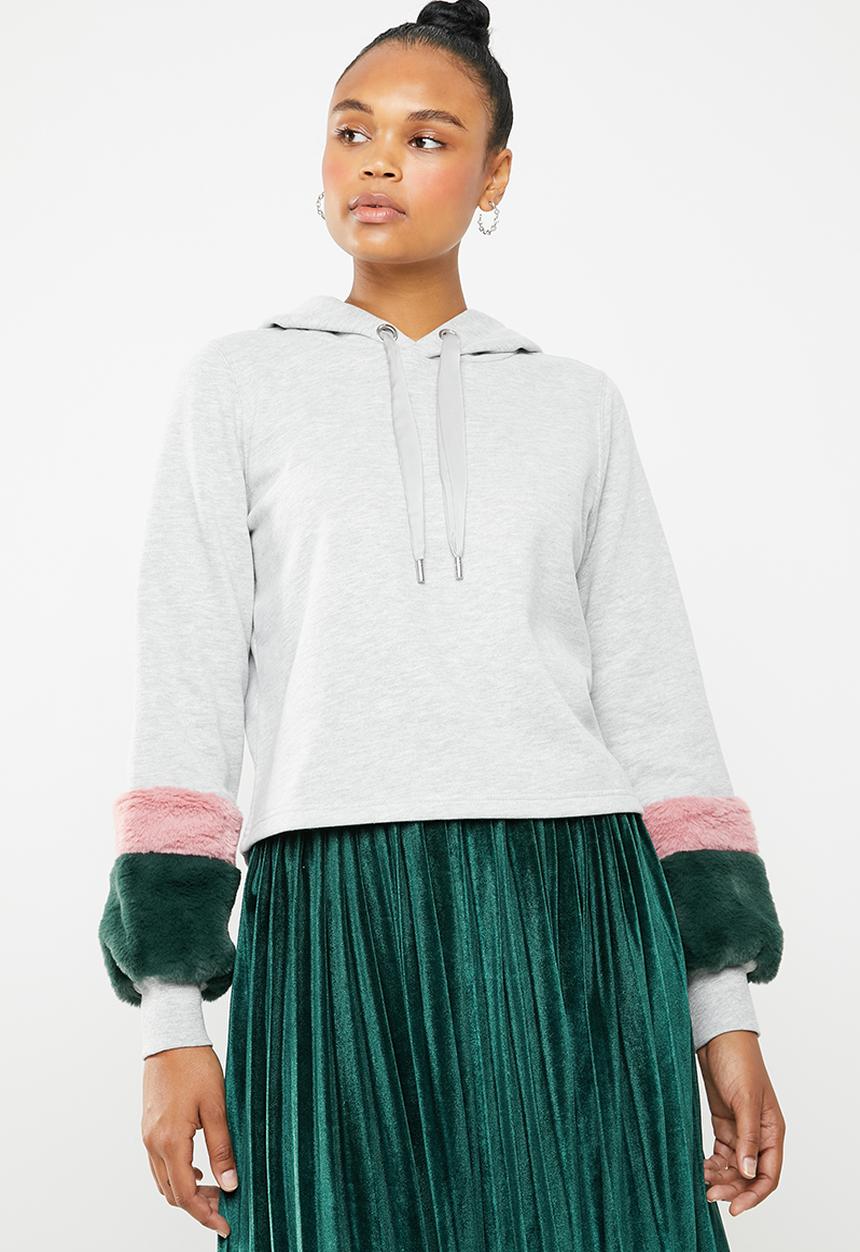 ONLY - Myra hoodie with faux fur cuffs - grey