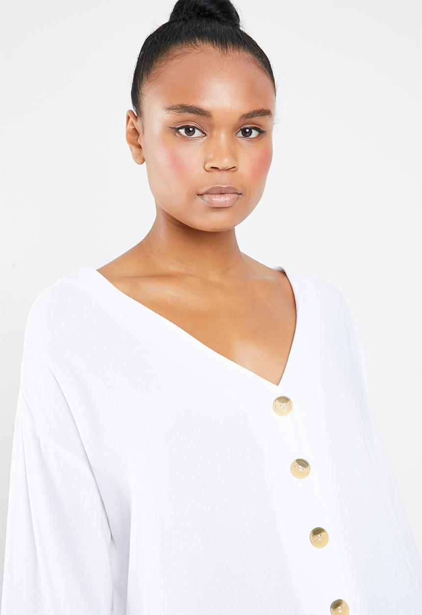 Superbalist - V-neck button front blouse - white