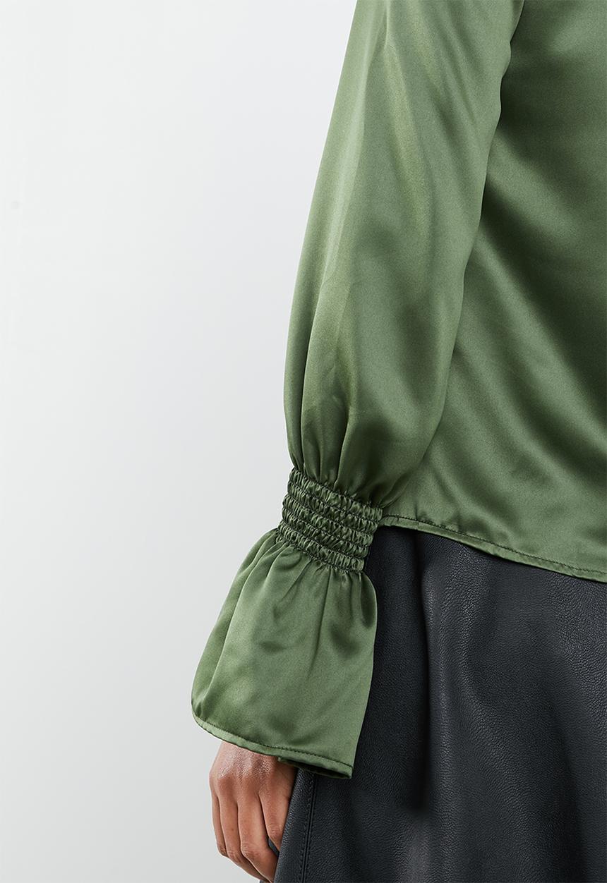 Superbalist - Deep V bell shirt - khaki