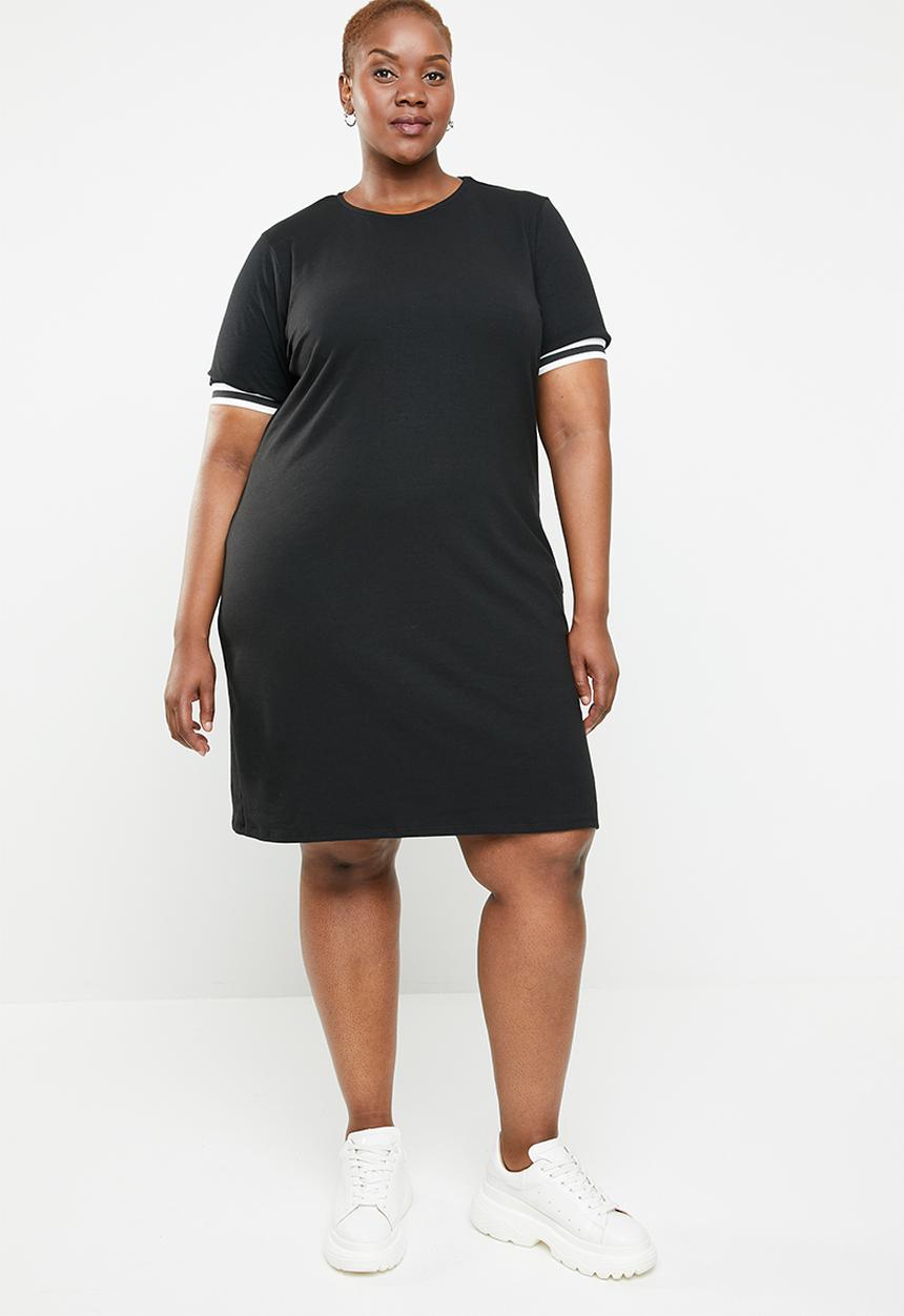 STYLE REPUBLIC PLUS - Athlete T-shirt dress - black