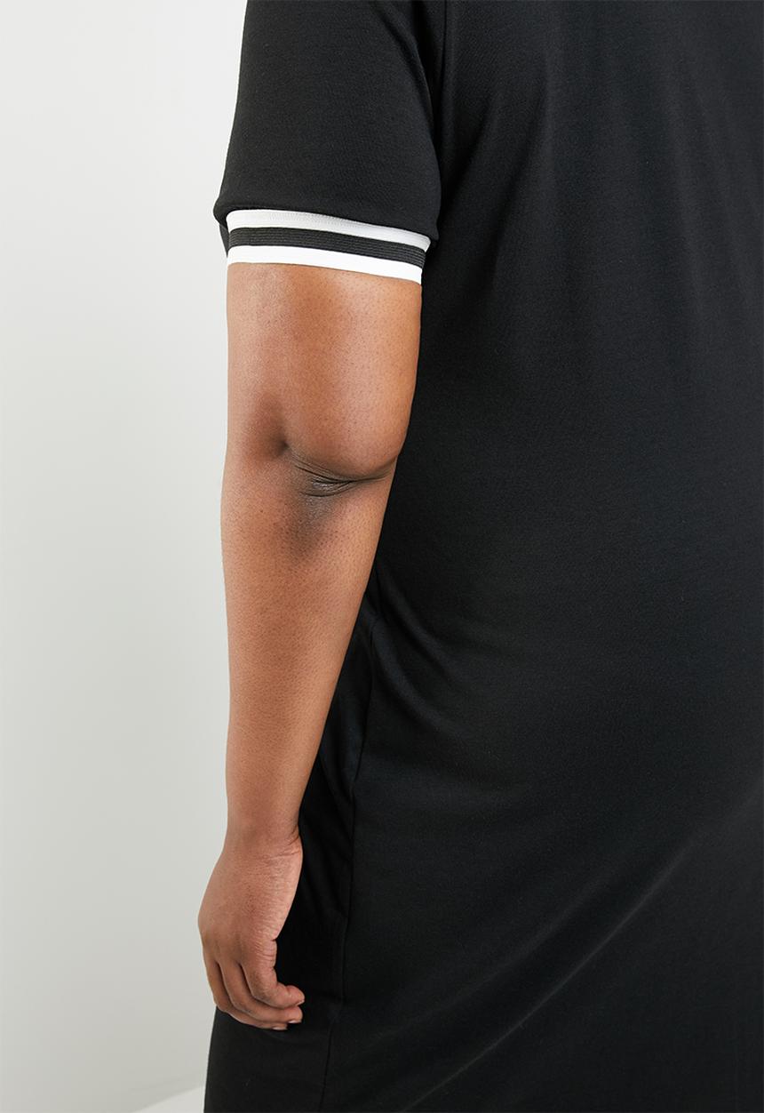 STYLE REPUBLIC PLUS - Athlete T-shirt dress - black
