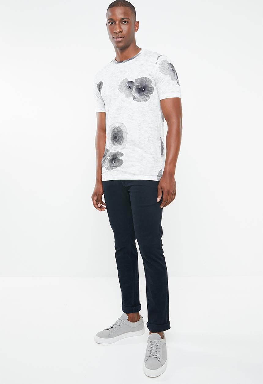 Selected Homme - Halex big flower O-neck tee - white & grey