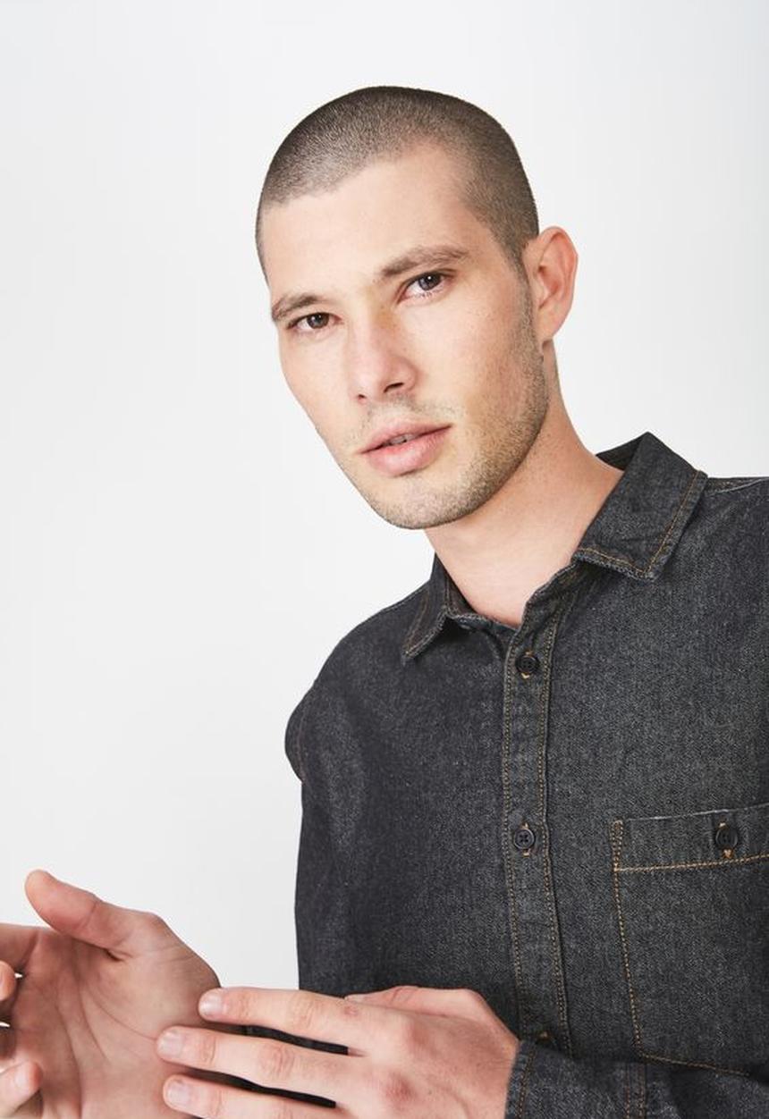 Cotton On - Distressed long sleeve denim shirt - black