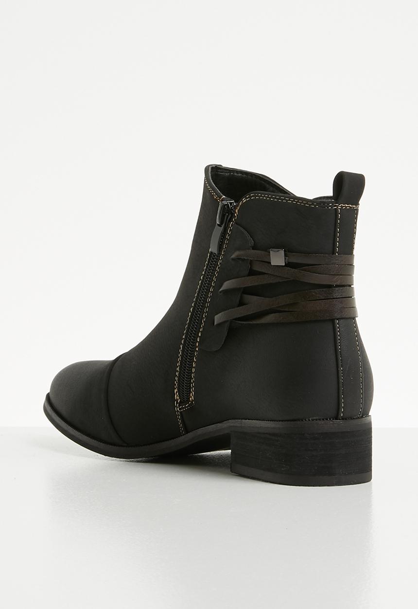 Miss Black - Criss-cross ankle boot - black