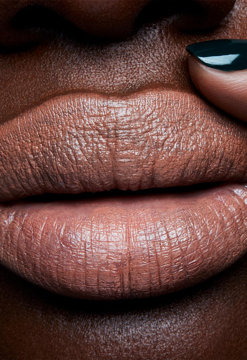 MAC - Satin Lipstick - Bad & Bare