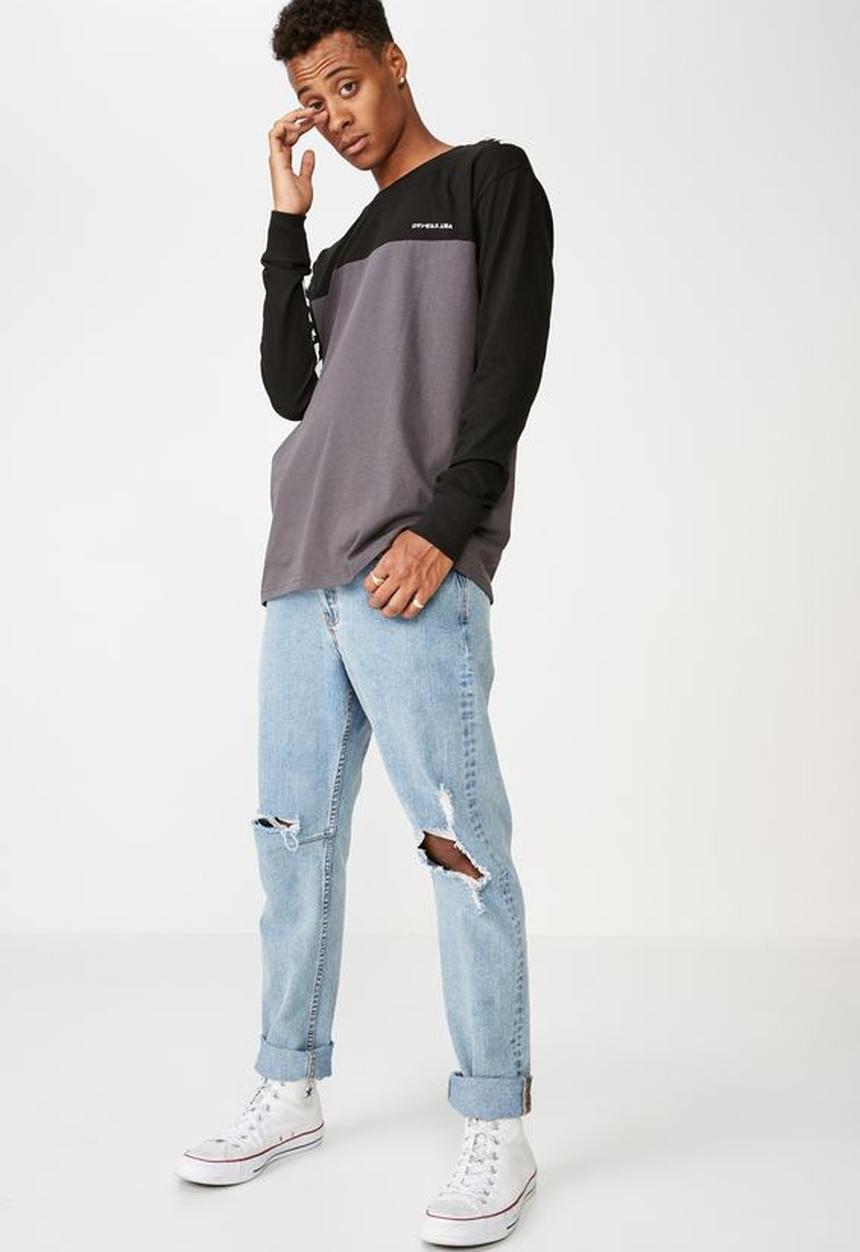 Cotton On - Vision worldwide tbar long sleeve tee - multi