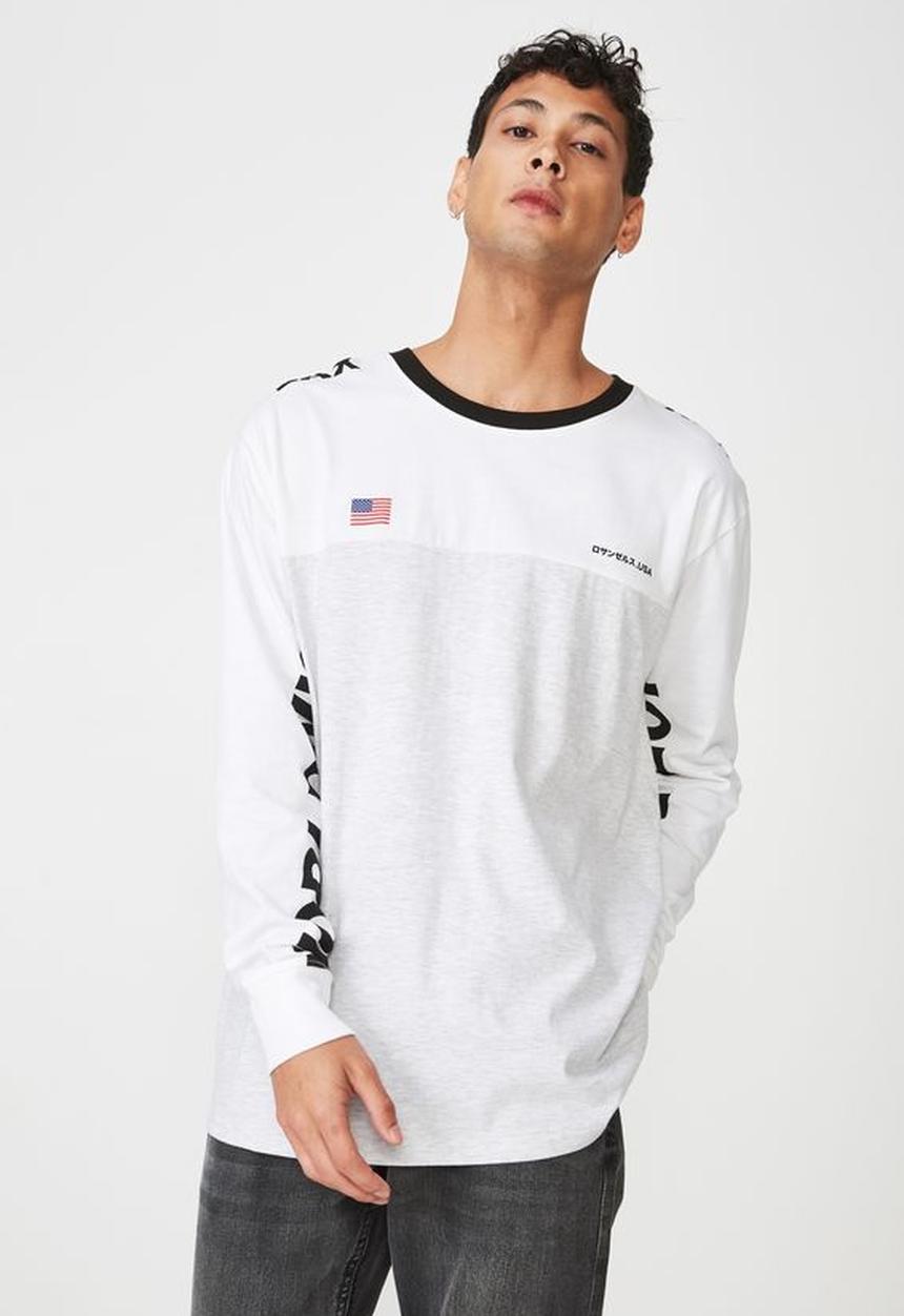 Cotton On - Vision worldwide tbar long sleeve tee - multi