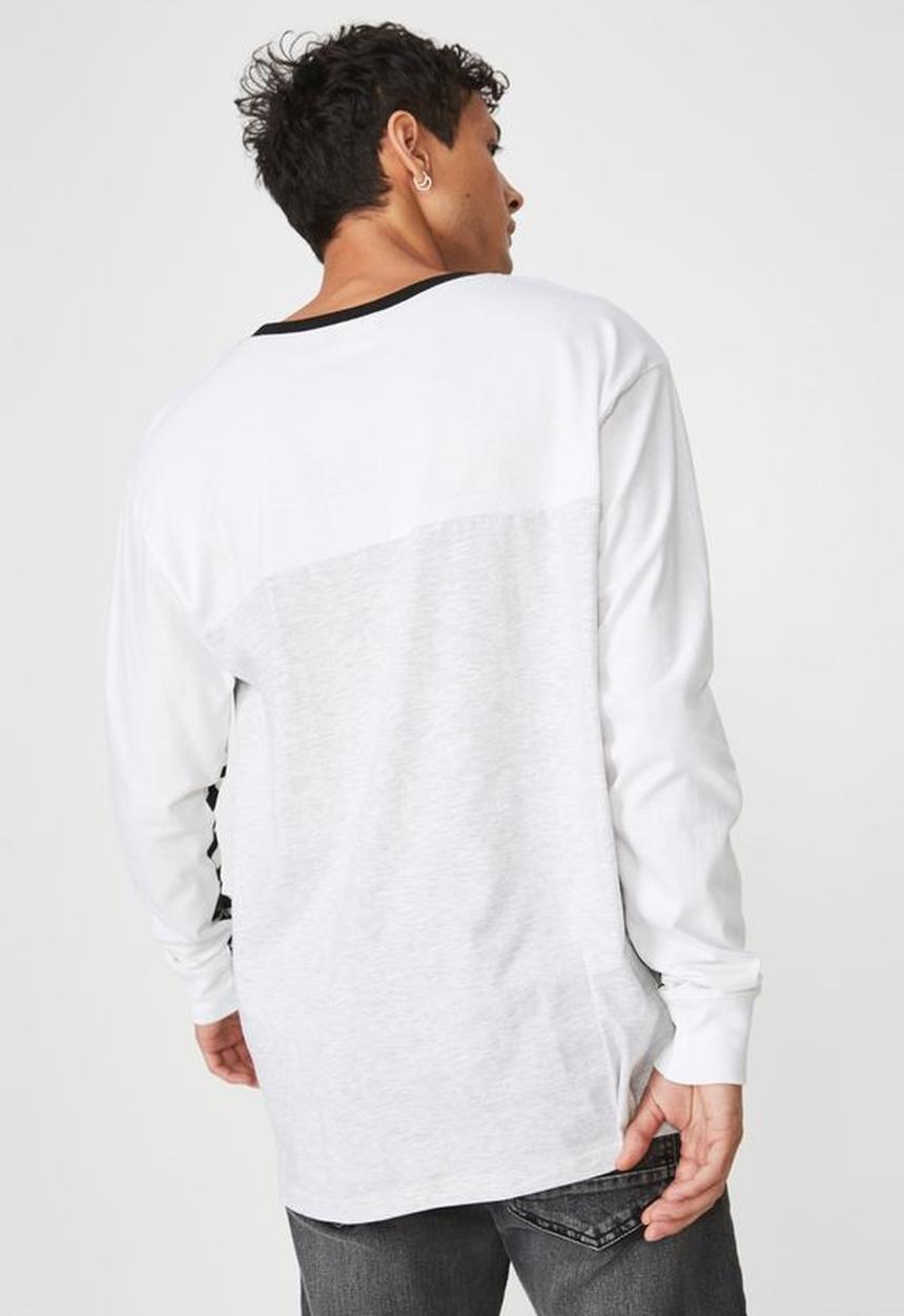 Cotton On - Vision worldwide tbar long sleeve tee - multi