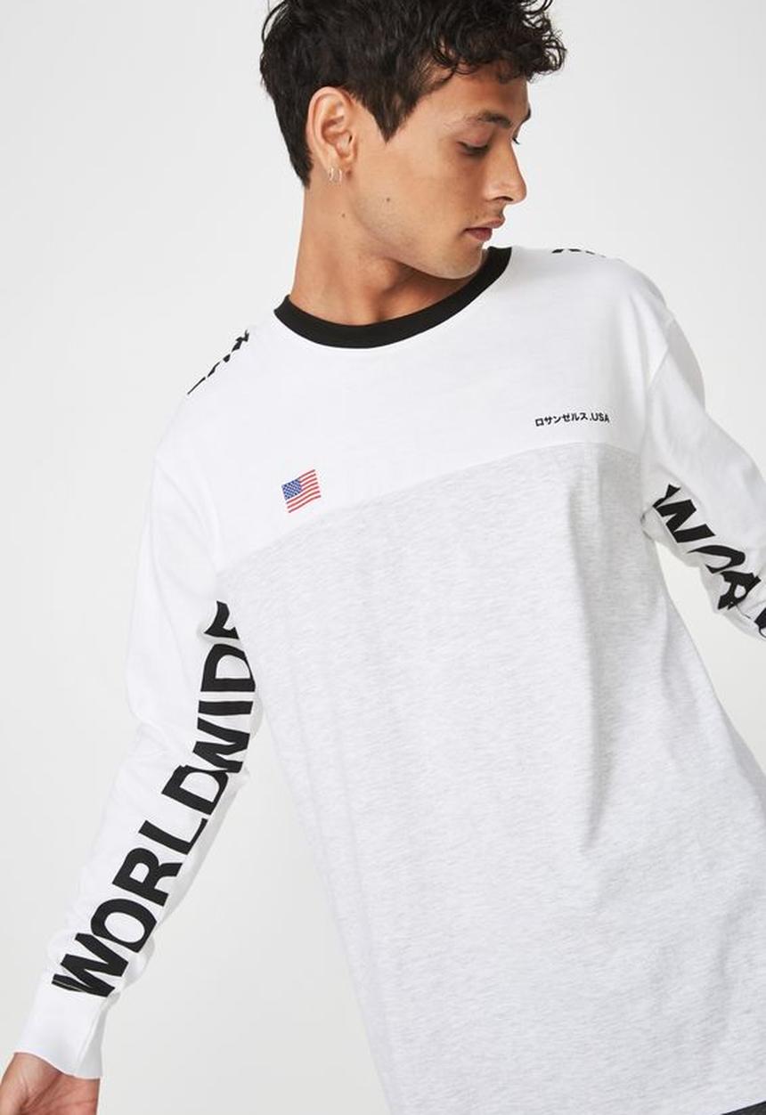Cotton On - Vision worldwide tbar long sleeve tee - multi