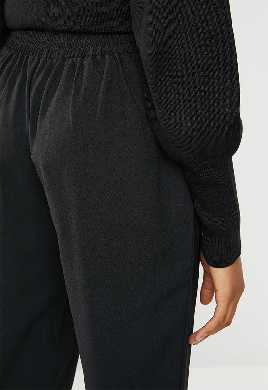 Brave Soul - Baggy trousers with tie waist - black