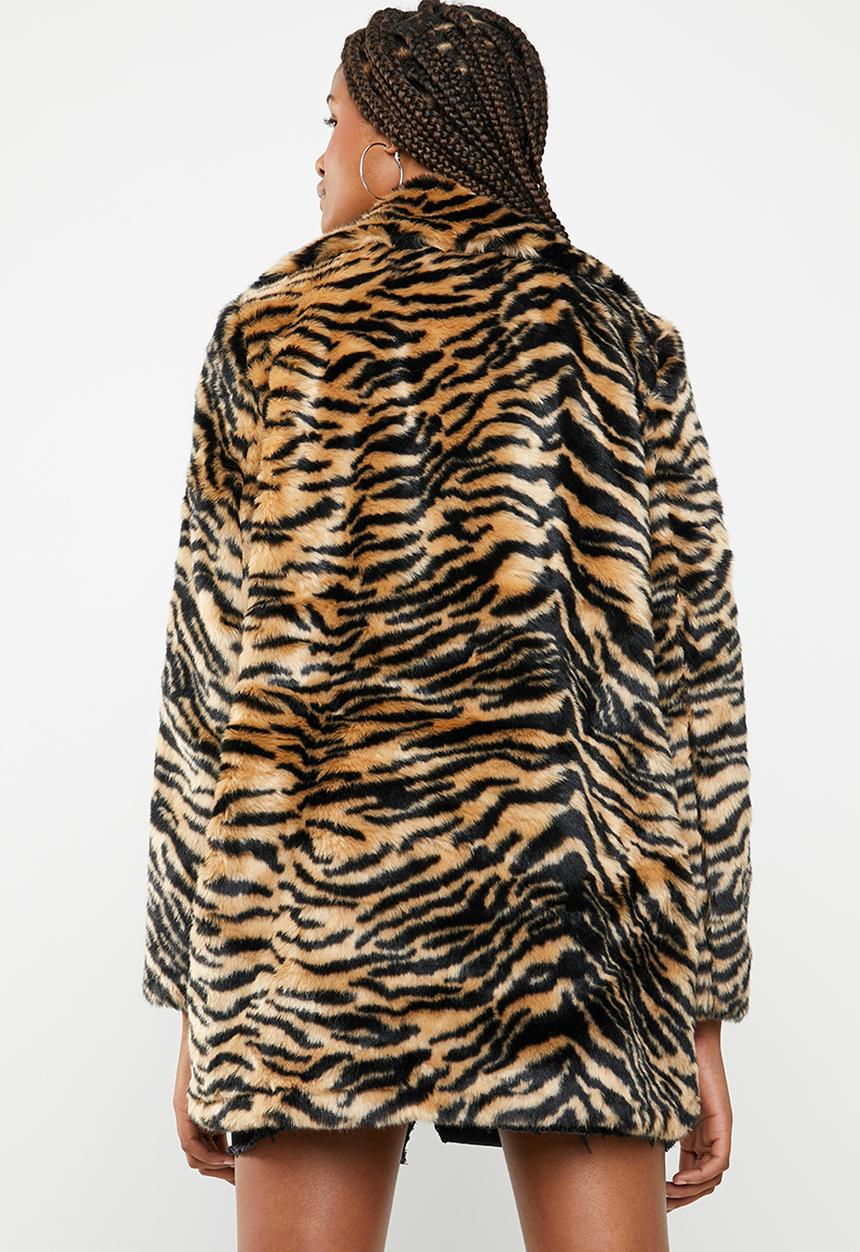 Missguided - Faux fur tiger coat - black & tan