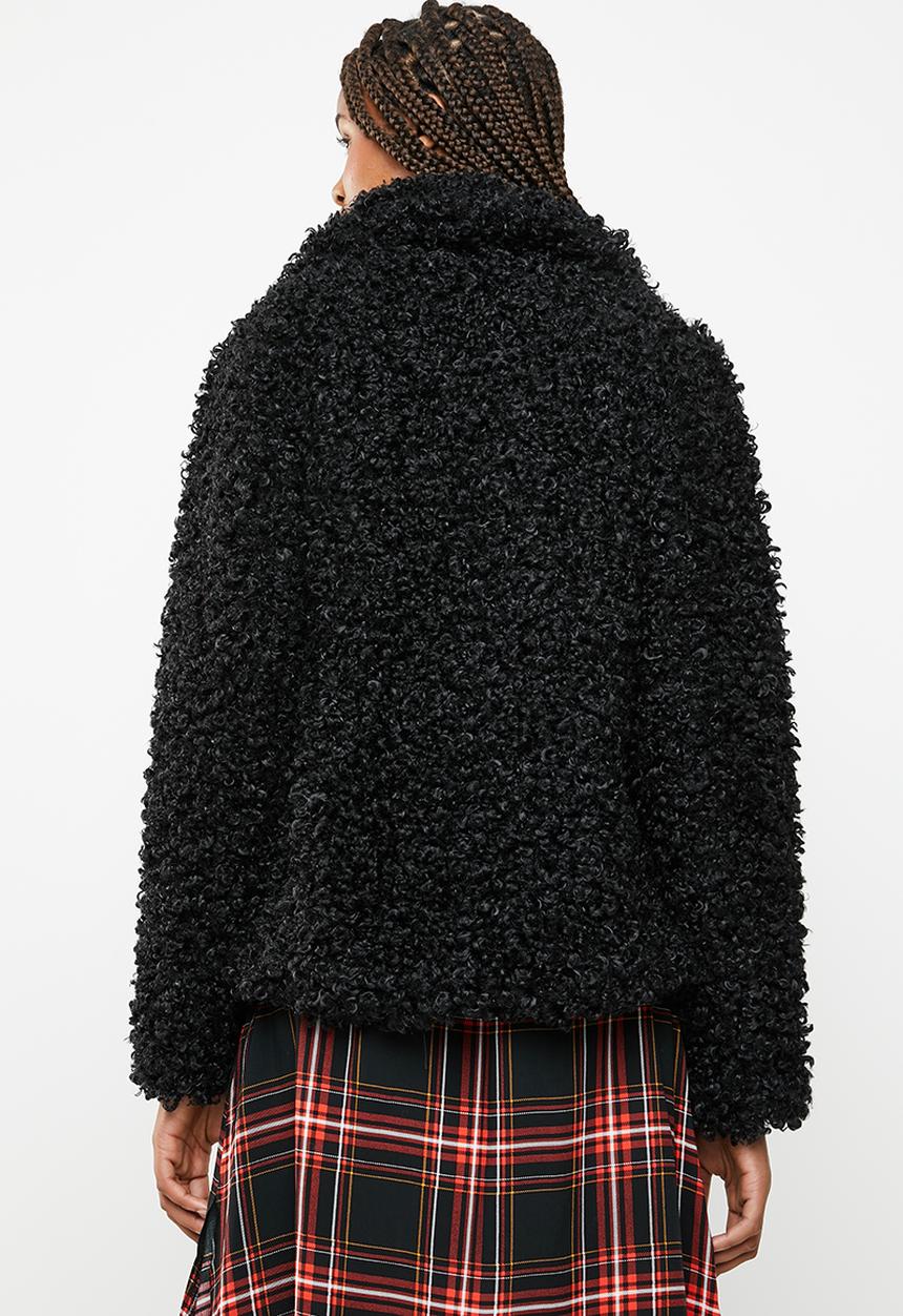 Missguided - Shaggy waterfall faux fur jacket - black